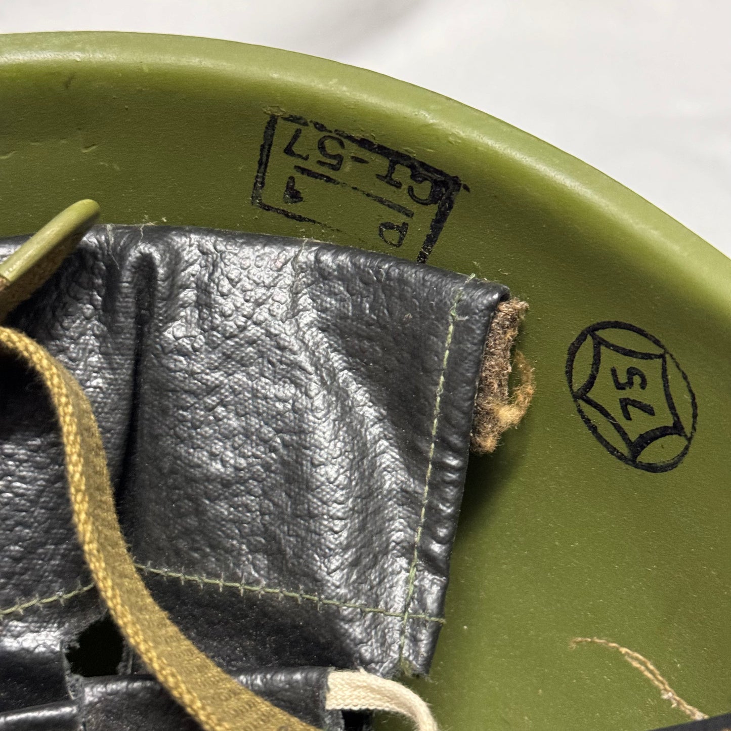 ソ連軍 SSh-40ヘルメット サイズ1